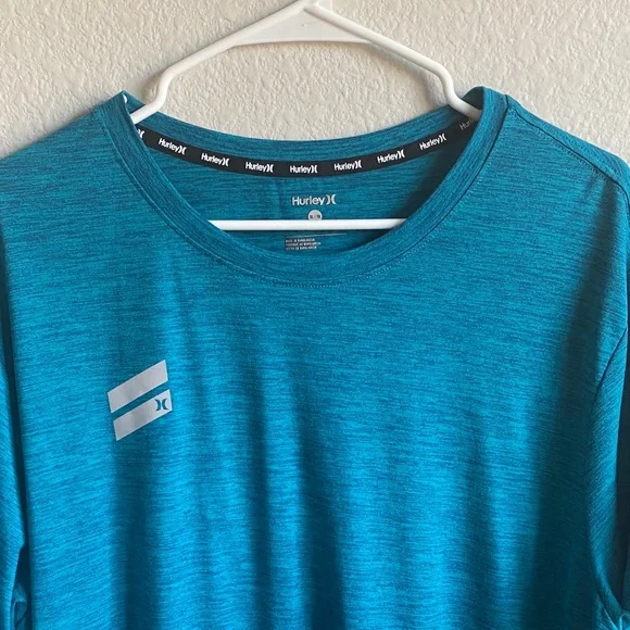 Men’s Hurley Teal Colored Short Sleeved Athletic Shirt (NWOT) - Picture 5 of 11